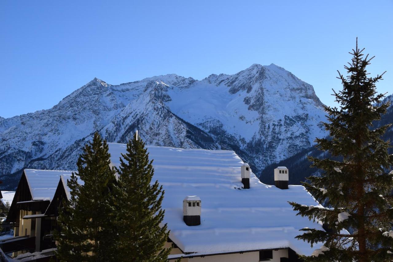 Grange Hike & Ski Sestriere Apartments Exteriér fotografie